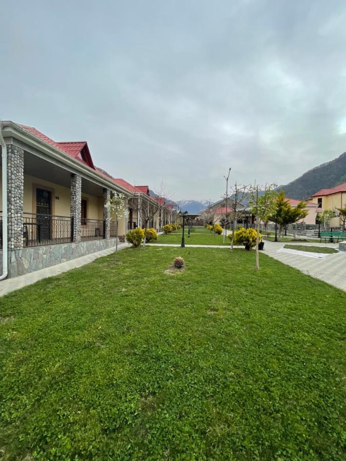 Residence Hotel Restoran Qax Luaran gambar